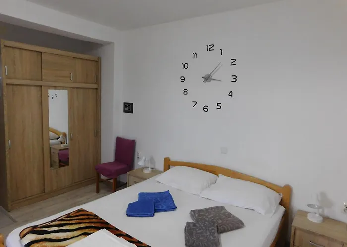 Leo Appartement Janjina